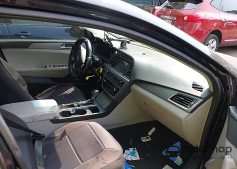 2016 Hyundai Sonata Se z USA, uszkodzony, nr VIN 5NPE24AF3GH342789